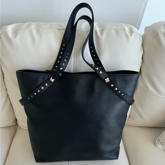 Valentino Garavani Handbags - New, never used Valentino rock stud tote. Perfect condition